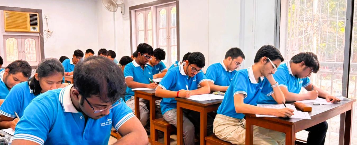 Premium IITJEE Maths Coaching Institute